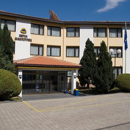 Hotel Makpetrol Struga Bagian luar foto